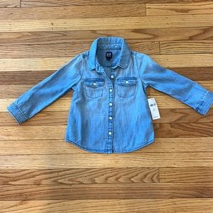 Brand new 3T GAP denim button down!